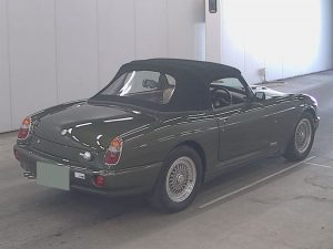 1994 MG RV8 13
