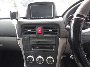 2005 Subaru Forester STi 01