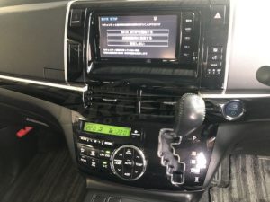 2015 Toyota Estima hybrid 07