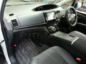 2013 Toyota Estima hybrid 04
