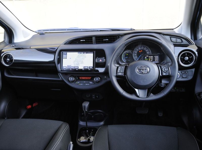 Toyota Vitz hybrid import interior 1