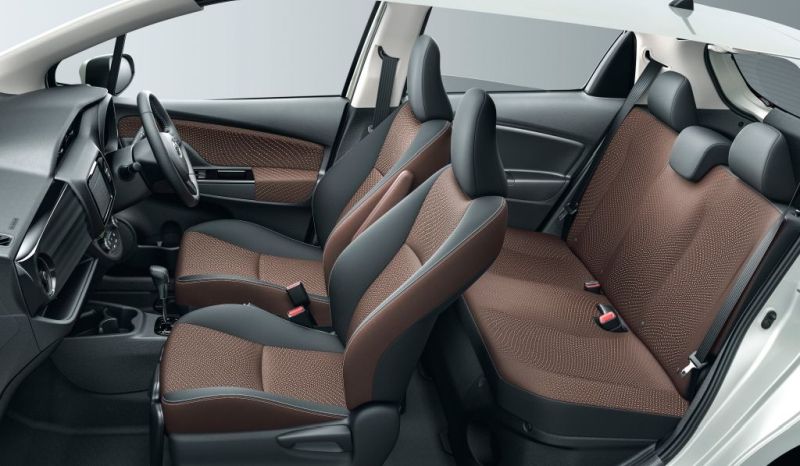Toyota Vitz hybrid import interior 3