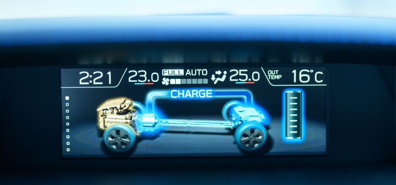 Subaru XV hybrid charge screen