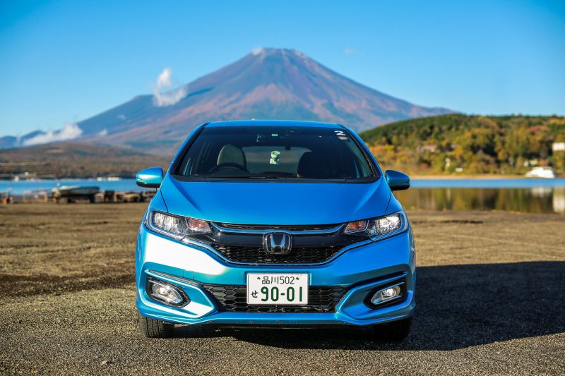 Honda Fit hybrid Japan