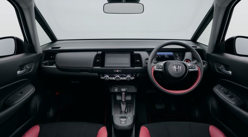 Honda Fit hybrid import Modulo X interior