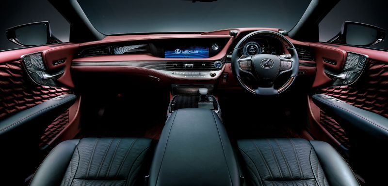 Lexus LS 500h interior gray Japan