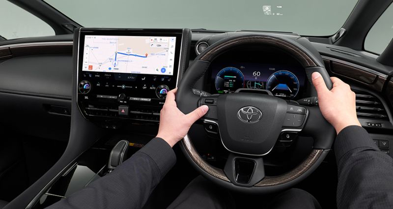 Toyota Alphard hybrid 12.3 inch display