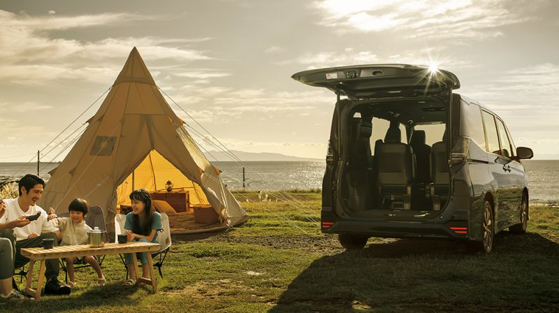 Toyota Voxy hybrid camping