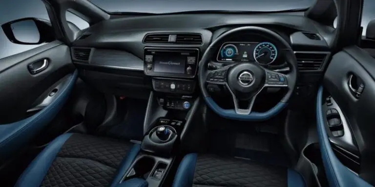 Nissan-Leaf-AUTECH-interior-3