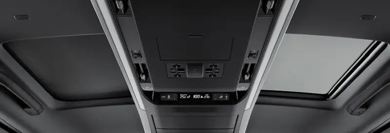 Toyota-Alphard-moonroof